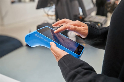 消費(fèi) 消費(fèi)