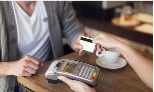 POS機(jī)在使用的時(shí)候落地不是本地商戶，信用卡有影響嗎