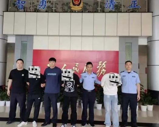 警方成功打掉了這個(gè)POS機(jī)詐騙案，刷走受害人999元的“押金”