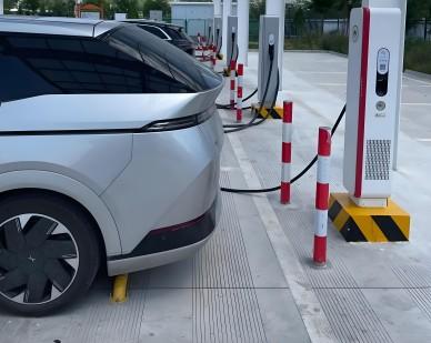 拉卡拉開放平臺的充電樁行業(yè)支付解決方案